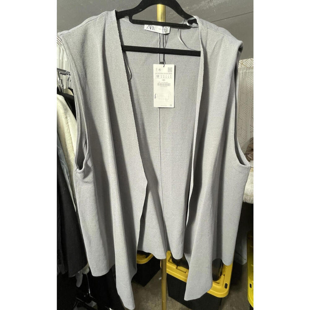 NWT Zara Women's Gray Sleeveless Open Cardigan Sz M